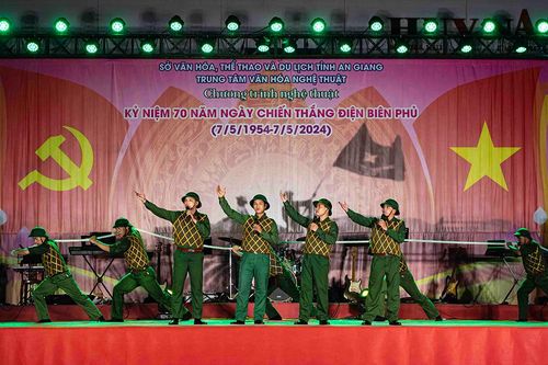 Chương trình nghệ thuật chủ đề 'Bản hùng ca Điện Biên', kỷ niệm 70 năm Ngày Chiến thắng Điện Biên Phủ (7/5/1954- 7/5/2024)