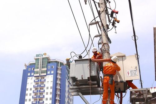 Công ty Điện lực Gia Lai đẩy nhanh tiến độ xây dựng cơ bản