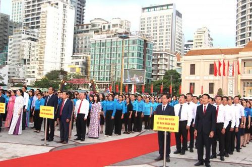 Lễ Chào cờ Tháng 5 và phát động Tháng Công nhân năm 2024