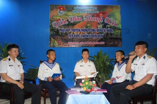 Lữ đoàn 957, Vùng 4 Hải quân: Tổ chức diễn đàn thanh niên 'Phát huy truyền thống, cống hiến tài năng, tiếp bước chiến sĩ Điện Biên'