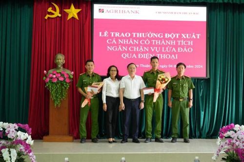 Nhân viên Agribank kịp thời ngăn chặn người dân rút 3.2 tỷ chuyển cho đối tượng lừa đảo