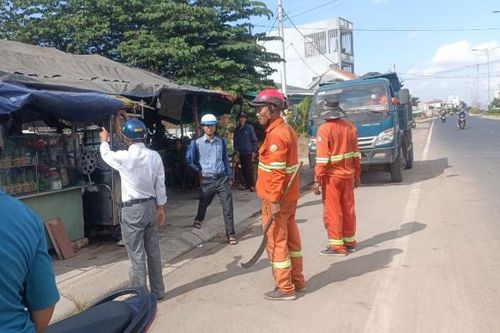 Phú Yên xử lý vi phạm hành lang ATGT trên nhiều tuyến quốc lộ, tỉnh lộ
