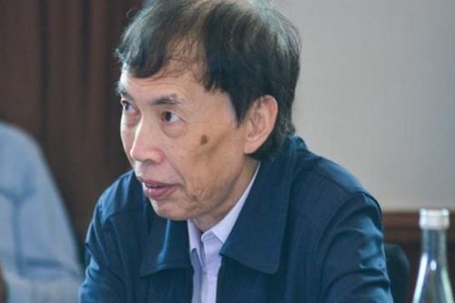 Cấm thuốc lá làm nóng, thuốc lá điện tử: Liệu có hiệu quả?