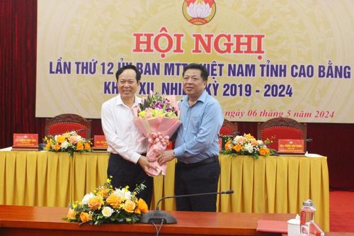 Hội nghị lần thứ 12 Ủy ban Mặt trận Tổ quốc tỉnh khóa XII
