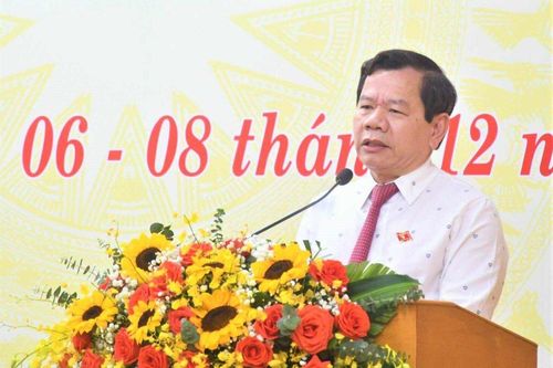 Bãi nhiệm chức vụ Chủ tịch UBND tỉnh Quảng Ngãi đối với ông Đặng Văn Minh