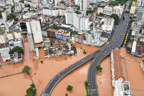 Lũ lụt tiếp tục gây thiệt hại nặng nề ở nhiều quốc gia