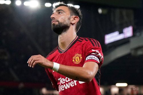 Bruno Fernandes lần đầu dính chấn thương