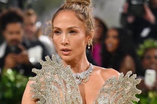 Trang sức kim cương nặng cổ tại Met Gala 2024