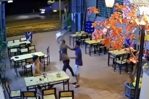 Công an đang xác minh vụ nam thanh niên bị đánh tại phòng trà