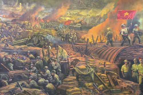 Cảm thụ văn học: 'Hoan hô chiến sĩ Điện Biên' - bản hùng ca lịch sử