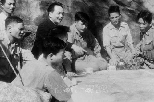 Kỳ cuối: Quyết định lịch sử của Đại tướng Tổng tư lệnh và chiến thắng 'lừng lẫy năm châu, chấn động địa cầu'