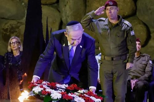 Israel tổ chức tưởng niệm vụ diệt chủng người Do Thái Holocaust