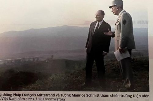 Khi François Mitterrand đến Điện Biên Phủ