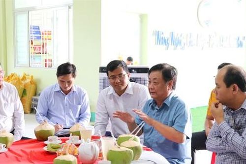 Bộ trưởng Nông nghiệp: Cần xây dựng thương hiệu cho hợp tác xã