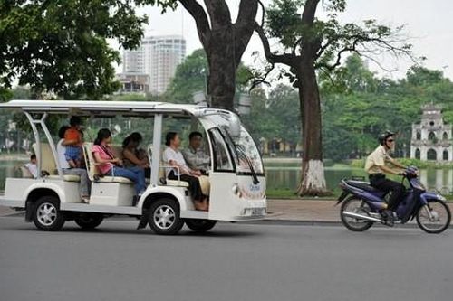 Khẩn trương luật hóa, tạo thuận lợi cho xe điện 4 bánh hoạt động
