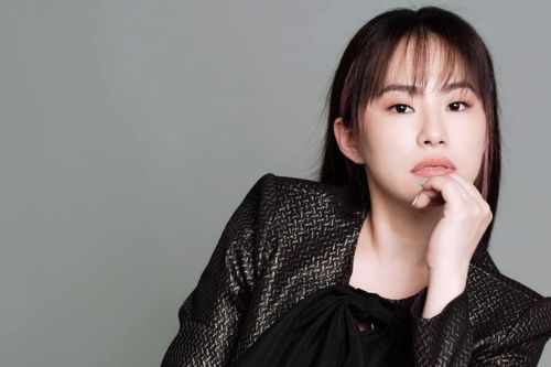Ca sĩ Lương Bích Hữu phát hiện u nang trong não