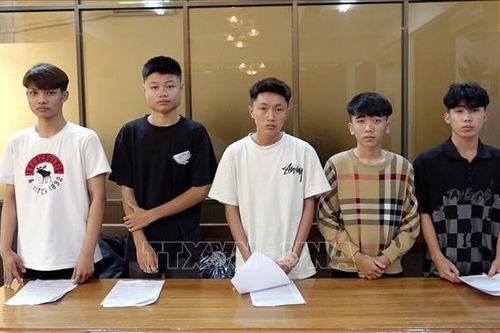 Khởi tố, bắt tạm giam 5 đối tượng về tội giết người và gây rối trật tự công cộng