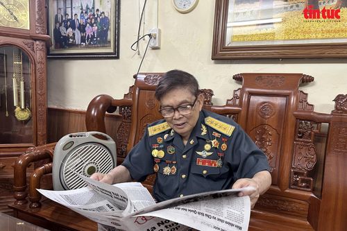 Tự hào là 'nhà báo đại đội' trong chiến dịch Điện Biên Phủ