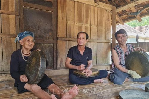 Quảng Ngãi: Gìn giữ, phát huy và lan tỏa những nét đẹp văn hóa Hre