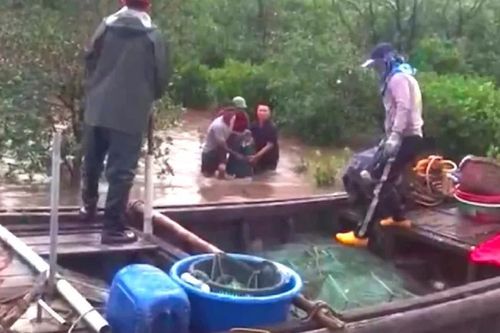 Bản tin 7/5: Sét đánh thuyền nan làm 2 vợ chồng thương vong
