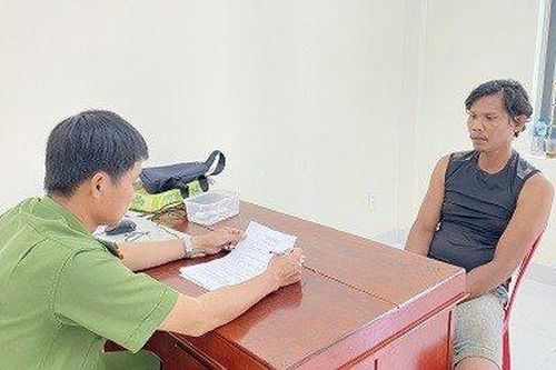 Bắt 'yêu râu xanh' xâm hại cháu bé 8 tuổi