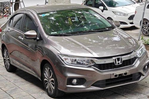 Honda City lăn bánh 4 năm rao bán với giá ngang Hyundai i10
