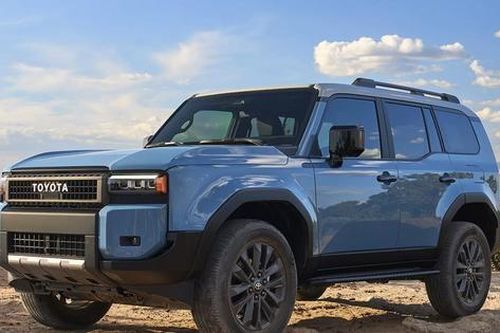 Toyota Land Cruiser kênh giá gần 800 triệu đồng tại Mỹ