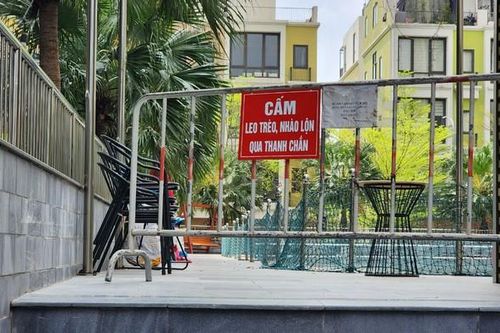 Hà Nội: Khởi tố vụ bé trai tử vong tại bể bơi ở chung cư