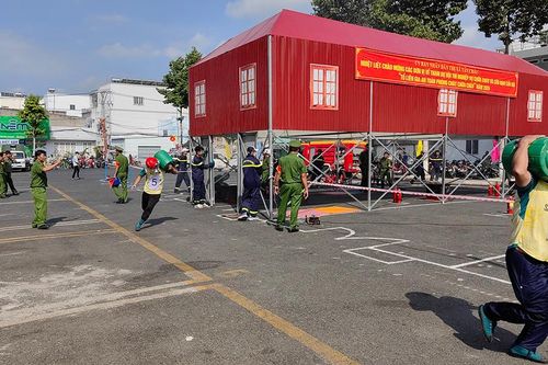 Xã Lê Chánh đoạt giải nhất Hội thi nghiệp vụ chữa cháy và cứu nạn cứu hộ 'Tổ liên gia an toàn PCCC' năm 2024