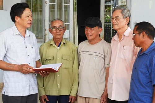 Trưởng ban công tác Mặt trận hết mình vì việc chung