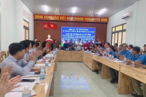 Bí thư Thành ủy Cam Ranh làm việc với 2 xã Cam Bình và Cam Thành Nam