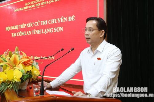 Đoàn đại biểu Quốc hội tỉnh tiếp xúc cử tri theo chuyên đề tại Công an tỉnh