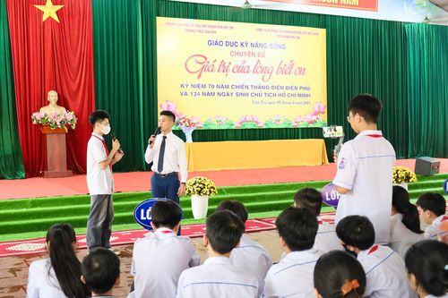 Giáo dục giá trị của lòng biết ơn nhân kỷ niệm 70 năm Chiến thắng Điện Biên Phủ
