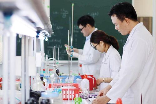 Tăng tính thương mại từ nhóm nghiên cứu mạnh