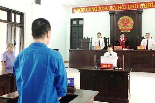 Bài học từ việc ép bạn uống bia