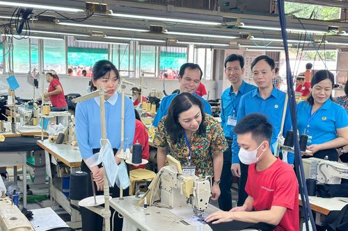 Hòa Bình: Tháo gỡ khó khăn, vướng mắc, bất cập trong thi hành Luật Công đoàn