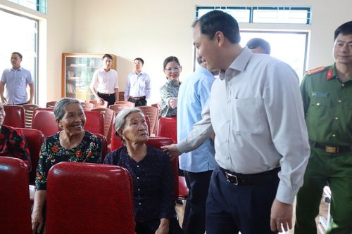 Hà Tĩnh: Cử tri đề xuất nhiều nội dung vào các dự thảo luật trình Quốc hội