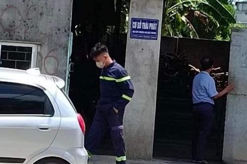 Nam công nhân tử vong do rơi vào cối xay giấy