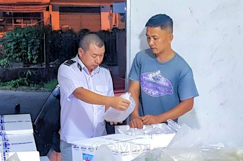 Siết chặt quản lý chất lượng tôm giống