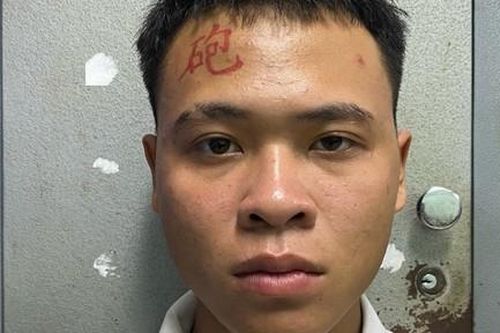Công an Quận 1: Tìm bị hại của vụ cướp giật điện thoại