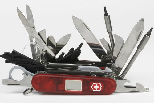 Chiếc dao gấp thế kỷ của Thụy Sĩ mất lưỡi