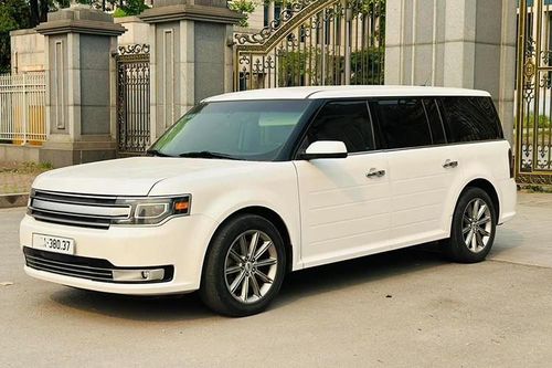 'Soi' hàng hiếm Ford Flex Limited 2015 rao bán 1,6 tỷ ở Hà Nội