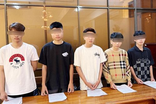 Công an An Giang bắt tạm giam 5 thanh niên về tội 'Giết người'