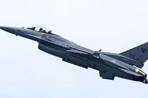 Tiêm kích F-16 rơi