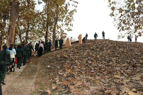 Khai thác tiềm năng du lịch của Khu di tích Chiến trường Điện Biên Phủ
