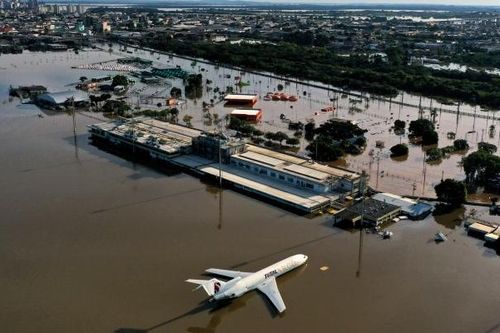 Lũ lụt ở Brazil khiến 150.000 người mất nhà cửa, hàng chục người chết hoặc mất tích
