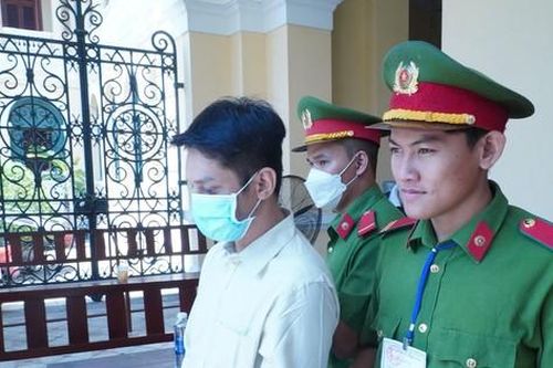 Bị phạt 8 năm tù vì tuyên truyền chống phá Nhà nước