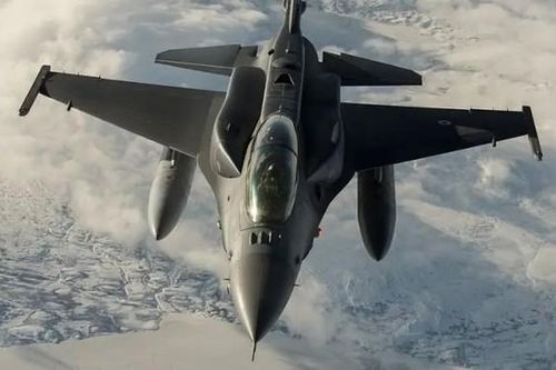 Singapore: Tiêm kích F-16 rơi tại căn cứ không quân Tengah