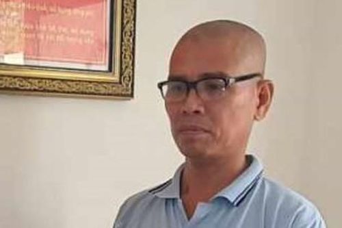 Bị vợ đánh chửi, người chồng dùng dao đâm lại rồi tự sát bất thành