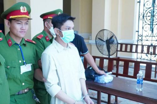 Tuyên truyền chống Nhà nước lãnh 8 năm tù